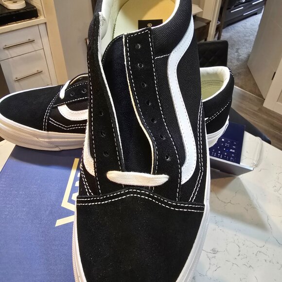 New Vans Premium Old Skool 36 LX Black/White Sneakers Low-Top Shoes MENS SZ 10 - Picture 2 of 9